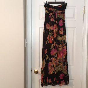 Colorful strapless long summer dress